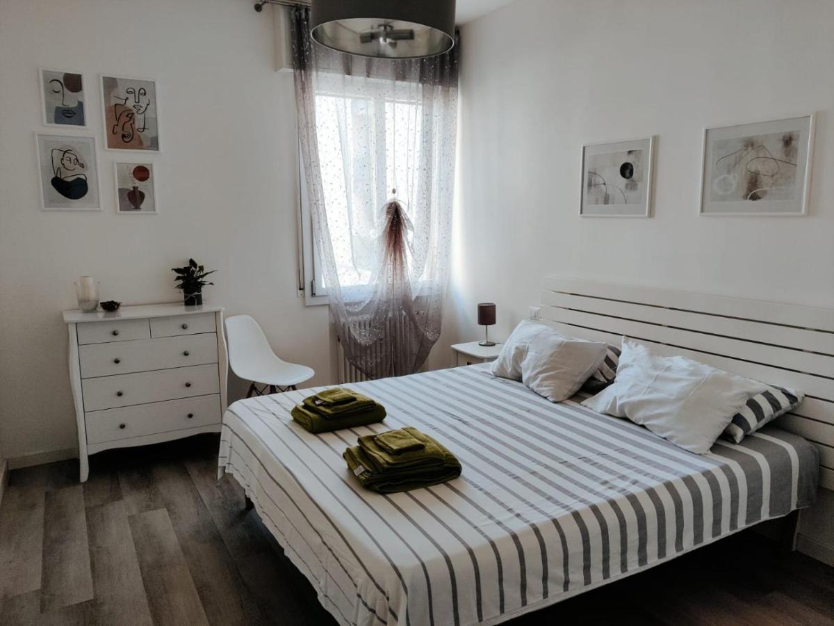 Angela Guest House In Centro Storico كونيليانو المظهر الخارجي الصورة