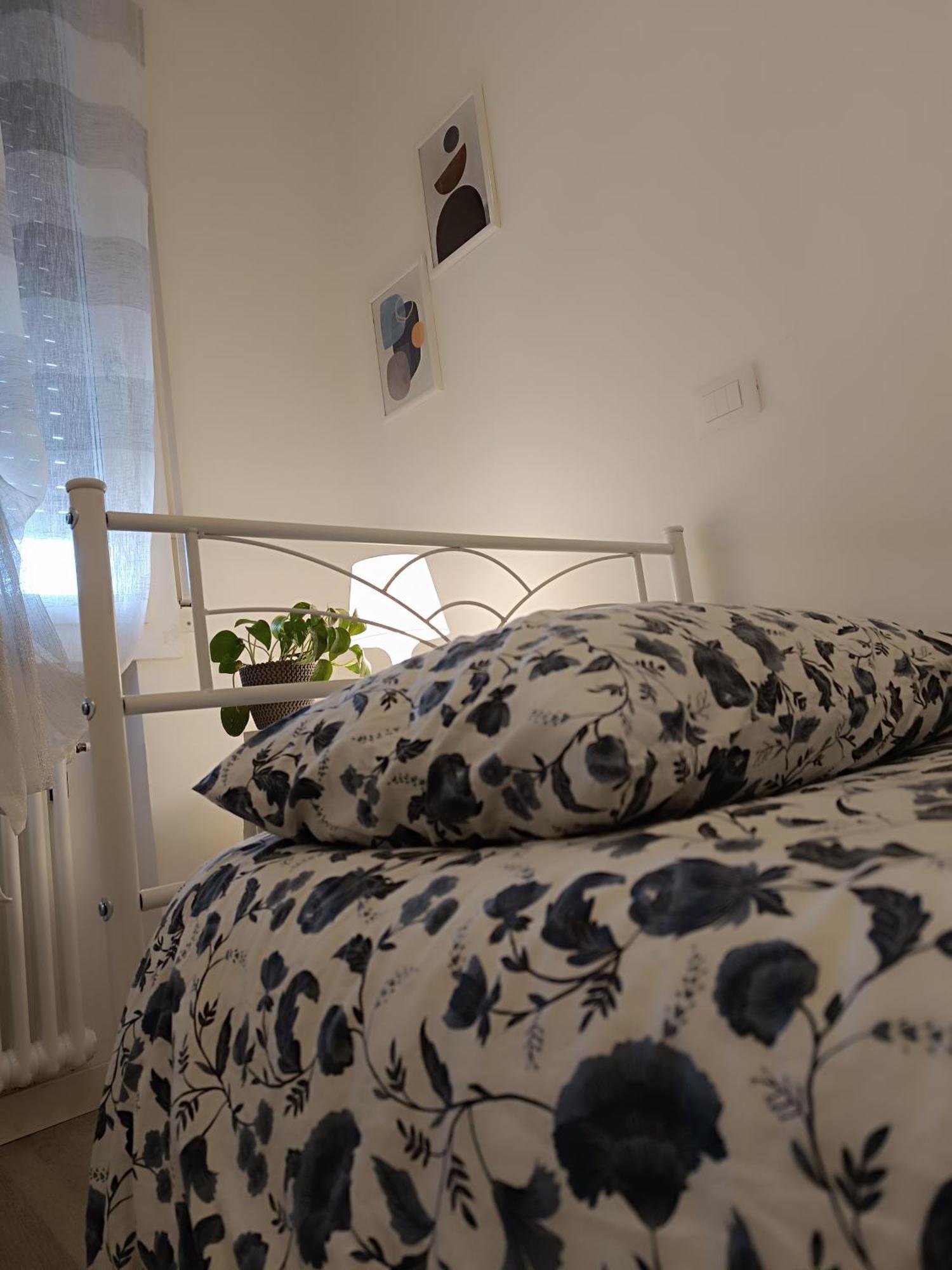 Angela Guest House In Centro Storico كونيليانو المظهر الخارجي الصورة